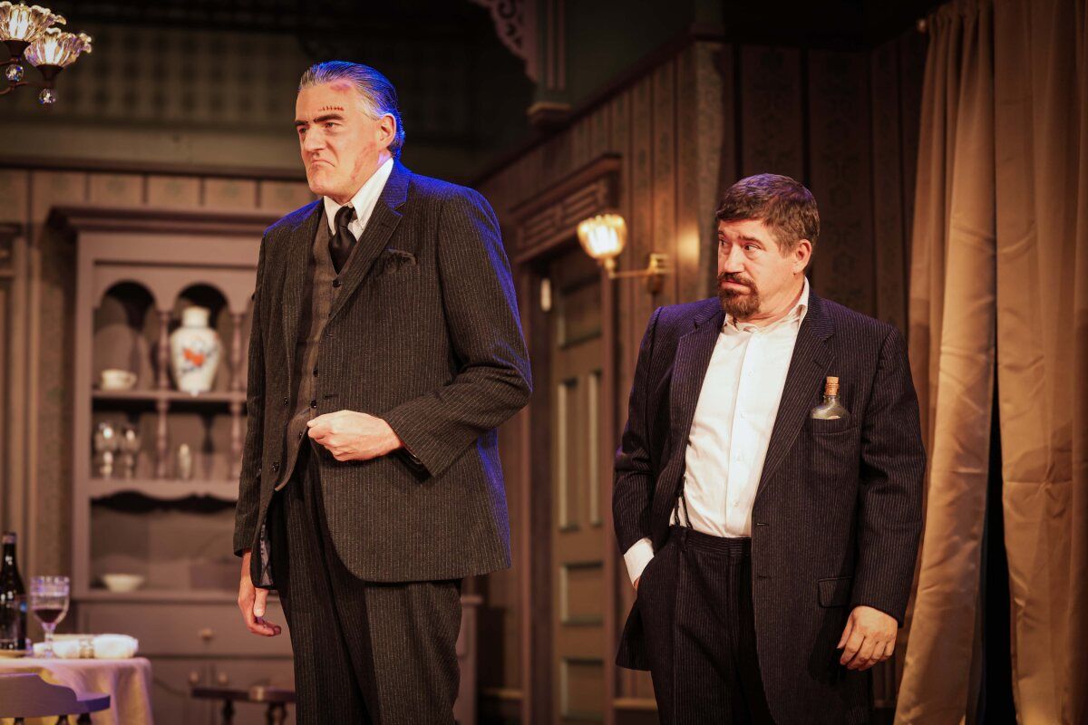 Photos: First Look At ARSENIC AND OLD LACE At Tacoma Little Theater — photo 8 of 15