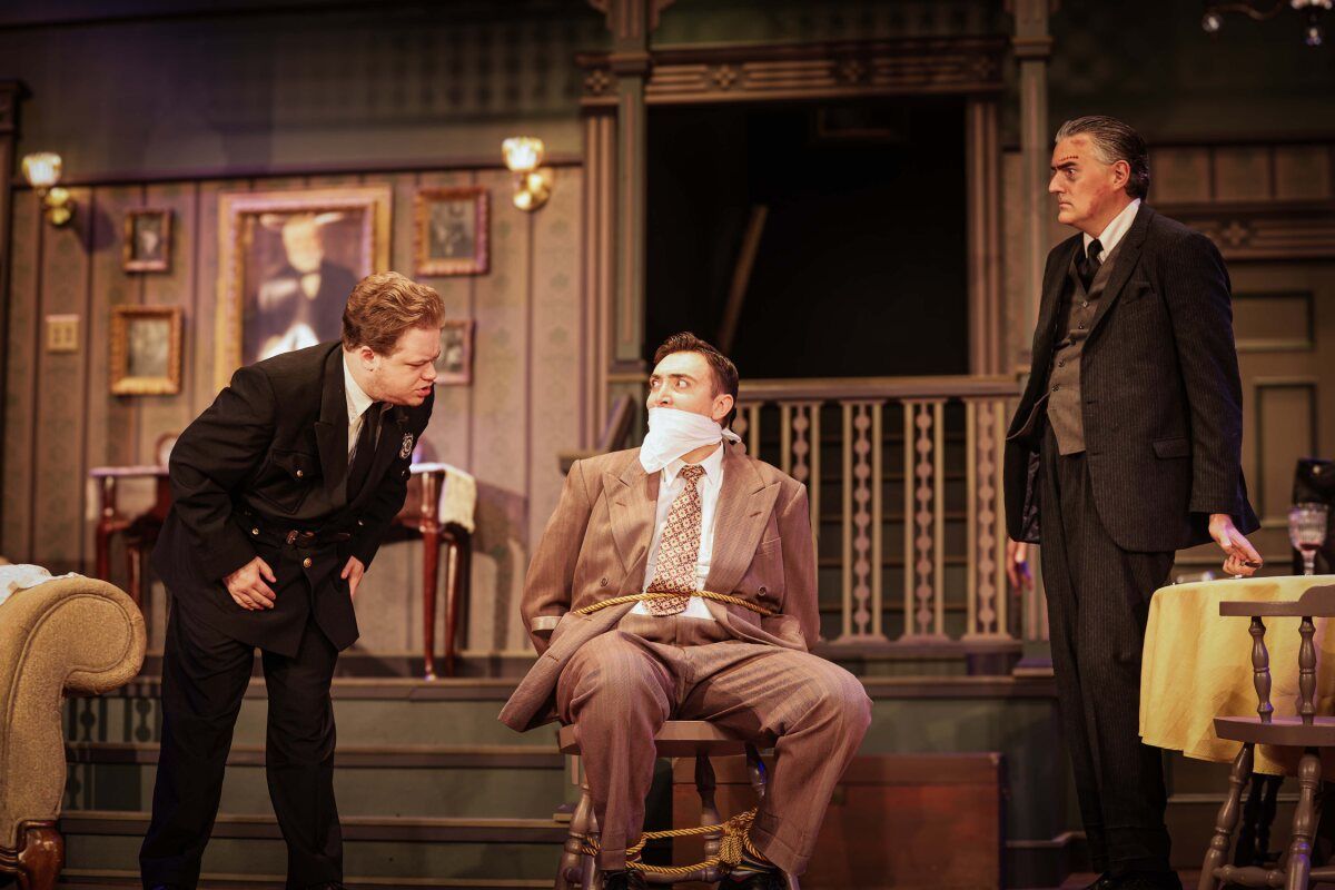 Photos: First Look At ARSENIC AND OLD LACE At Tacoma Little Theater — photo 13 of 15