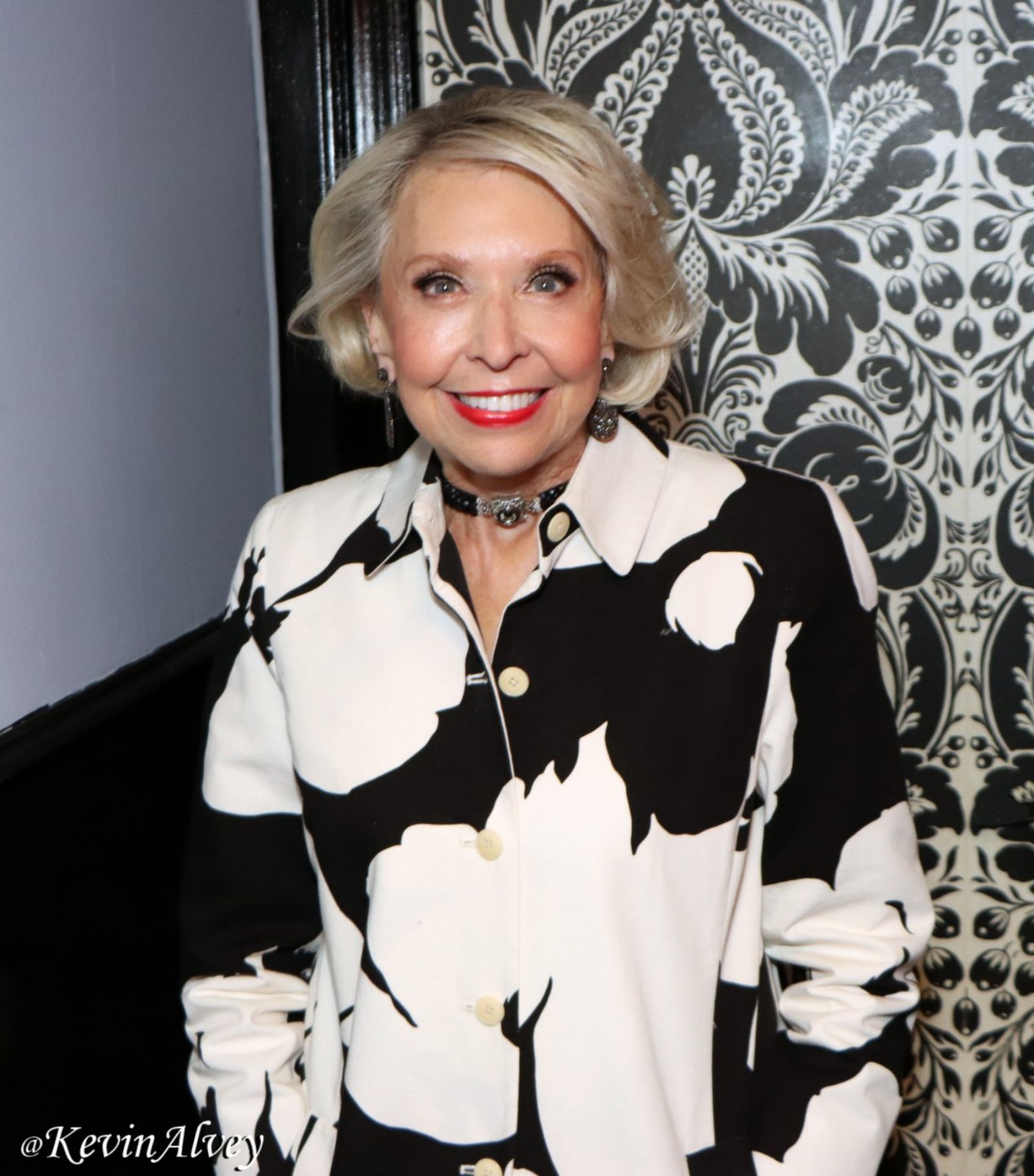 Photos: Julie Halston Welcomes Jackie Hoffman to VIRTUAL HALSTON LIVE — photo 1 of 17