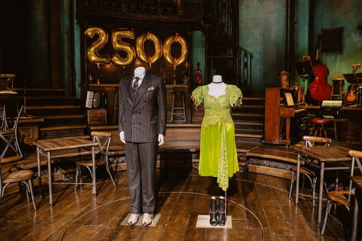 Photos/Video: HADESTOWN Donates Costumes to Smithsonian Museum at 2,5000th Performance — photo 8 of 9
