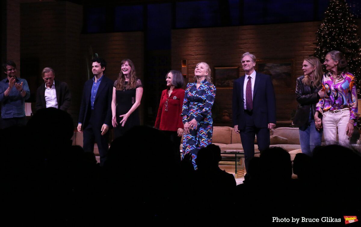 Photos: OTHER DESERT CITIES Cast Takes Opening Night Bows — photo 8 of 11