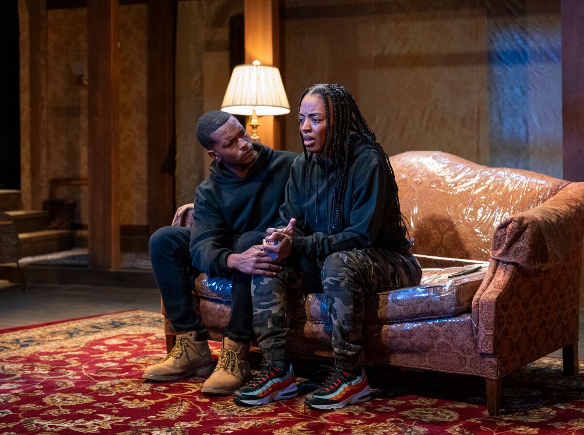 Photos: First Look at MUD ROW Now Playing at Remy Bumppo Theatre Company — photo 5 of 11