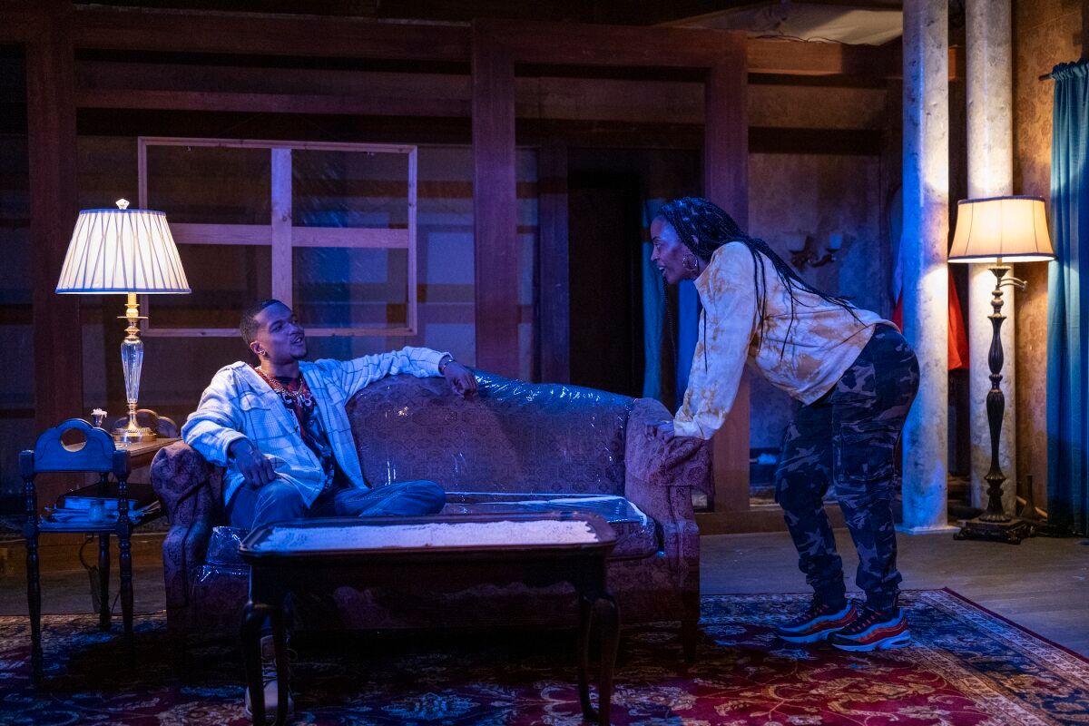 Photos: First Look at MUD ROW Now Playing at Remy Bumppo Theatre Company — photo 7 of 11