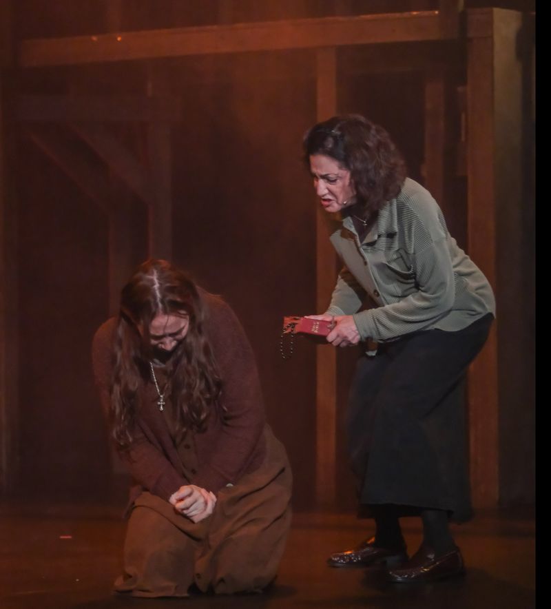 Review: 'CARRIE: THE MUSICAL' at Oceanside Theatre Company Image