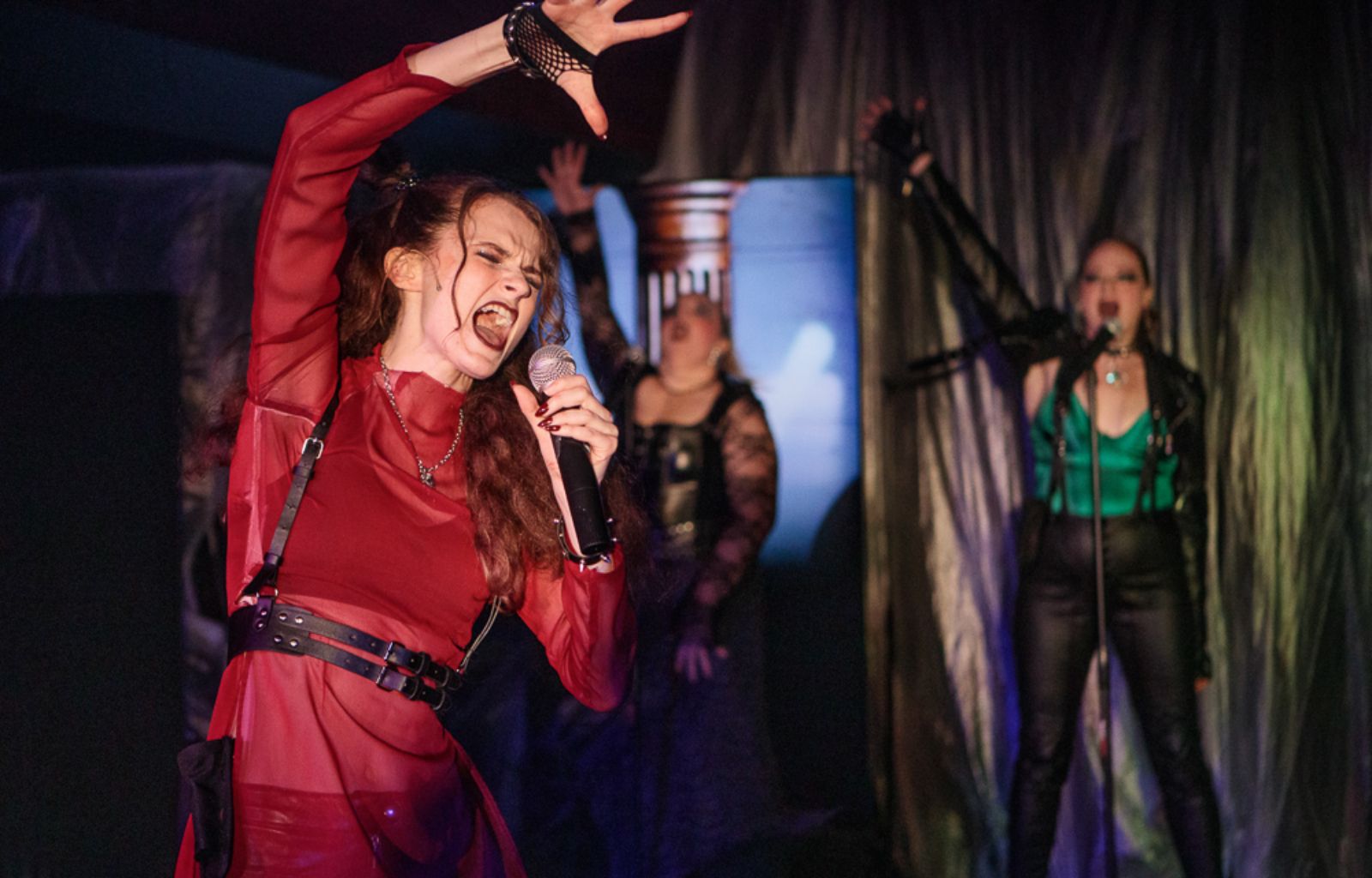 Photos: LIZZIE Opens at Bridgetown Conservatory — photo 1 of 7