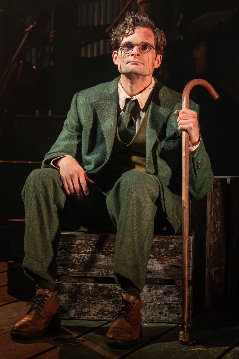 Photos: First Look at THE CURIOUS CASE OF BENJAMIN BUTTON at The Public Theater — photo 8 of 17