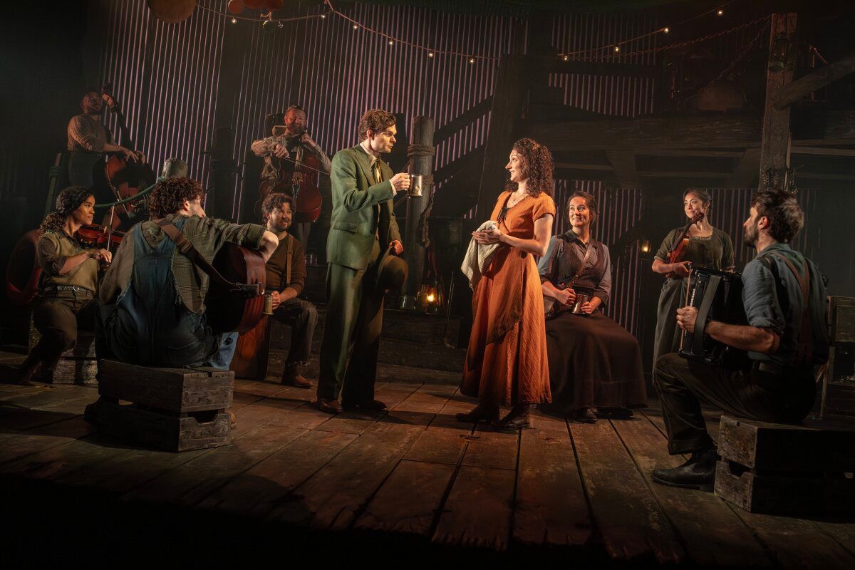 Photos: First Look at THE CURIOUS CASE OF BENJAMIN BUTTON at The Public Theater — photo 6 of 17