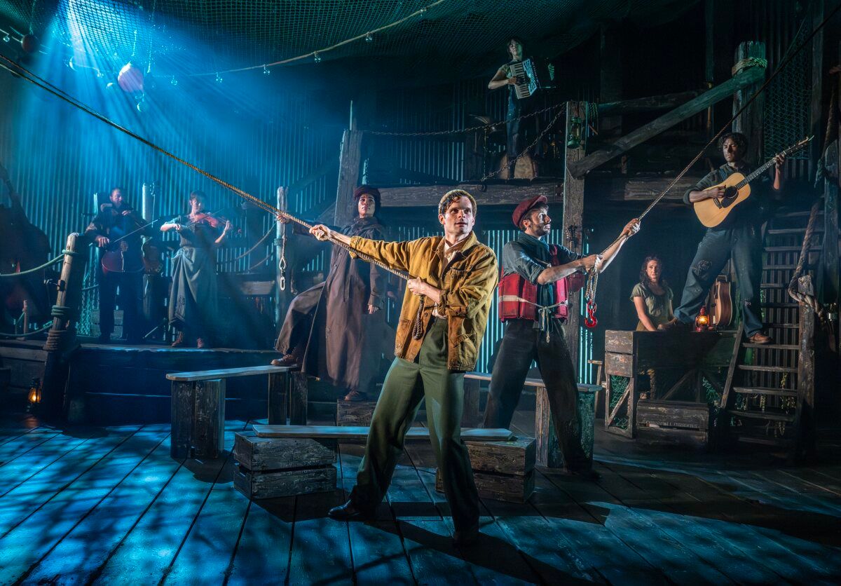 Photos: First Look at THE CURIOUS CASE OF BENJAMIN BUTTON at The Public Theater — photo 5 of 17