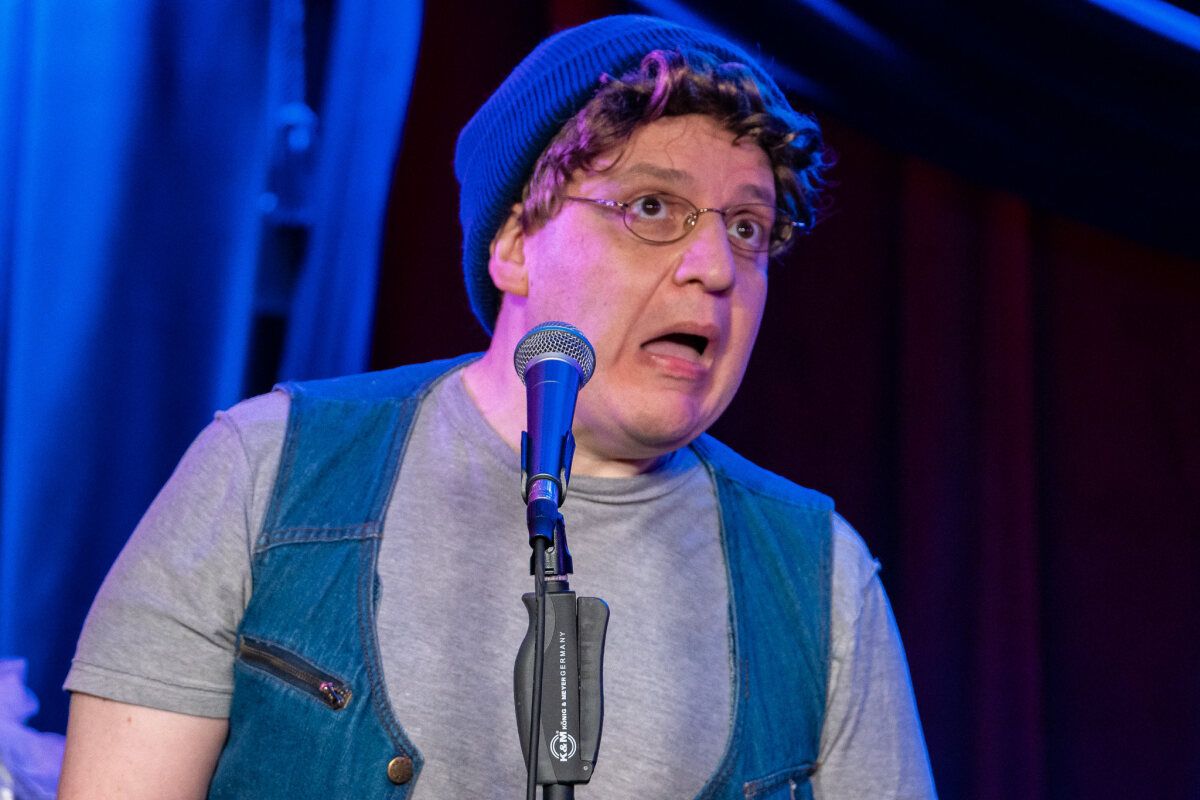 Photos: JAWS: THE (VERY UNAUTHORIZED) MUSICAL! at Laurie Beechman Theatre — photo 9 of 42