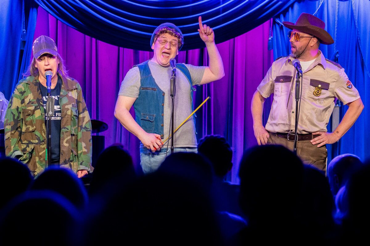 Photos: JAWS: THE (VERY UNAUTHORIZED) MUSICAL! at Laurie Beechman Theatre — photo 10 of 42