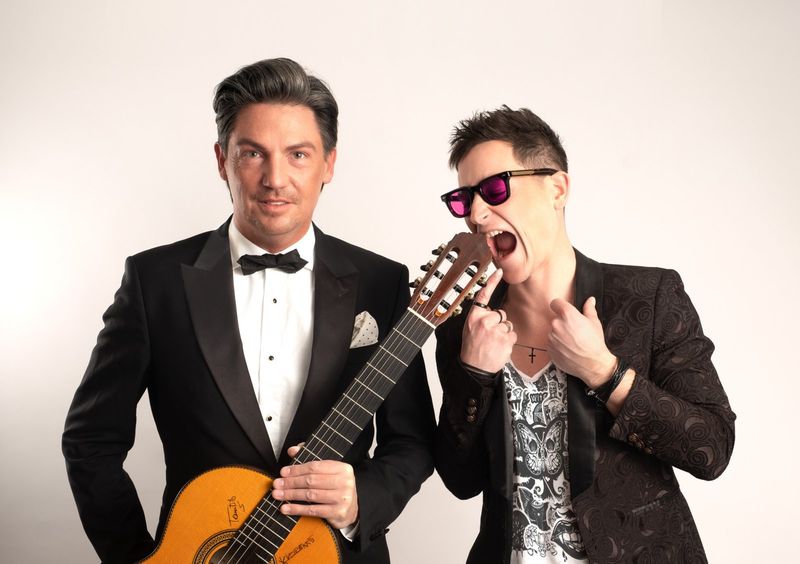 Photos: CAFÉ DEL MUNDO to Return to UK & Ireland in April 2027 — photo 8 of 17