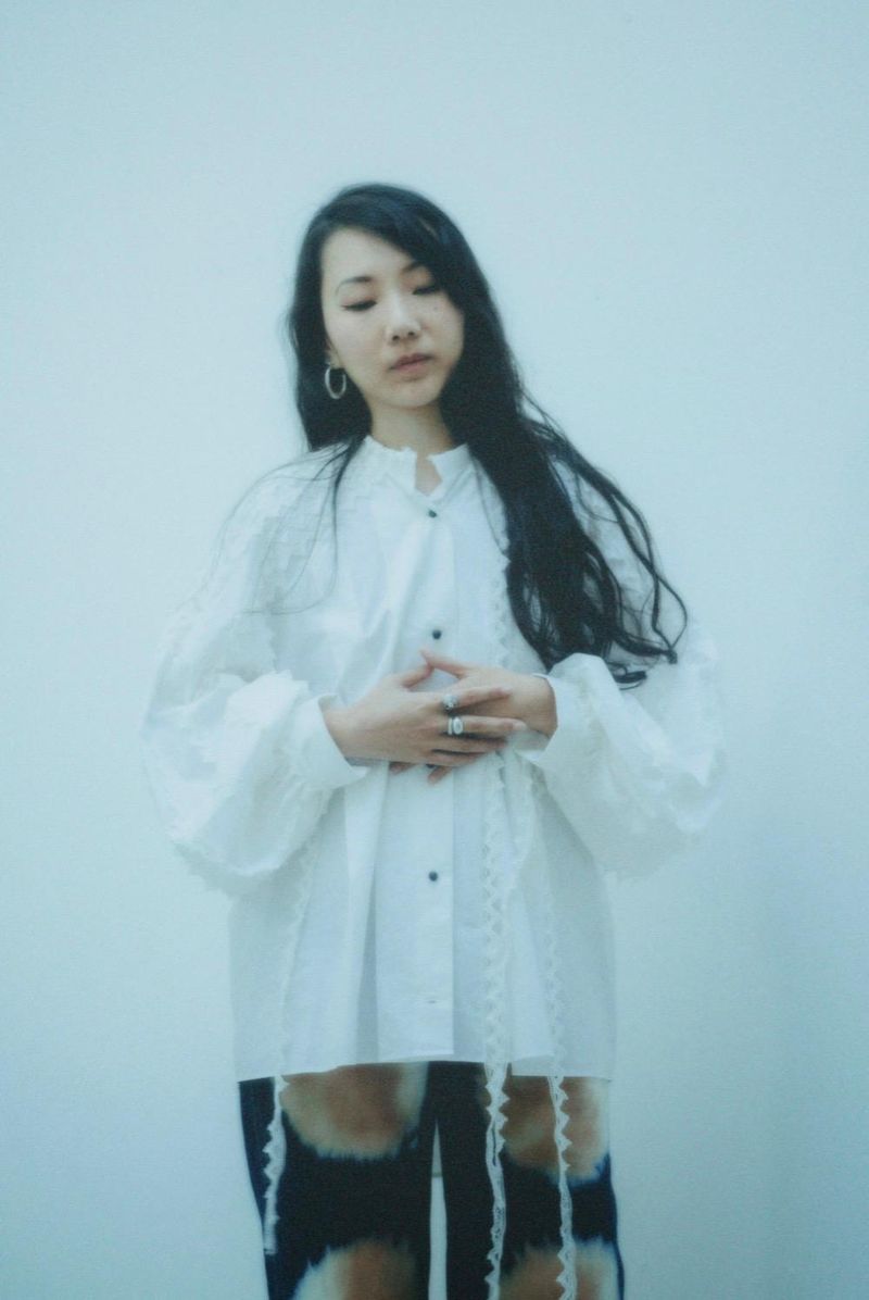 Stella Z Announces THUNDER IS THE SKY DREAMING Mini-Album Image