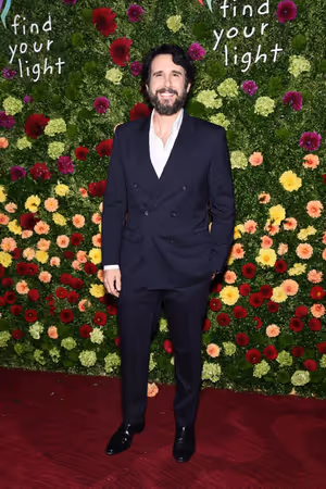Josh Groban @ BroadwayWorld Josh Groban Photo