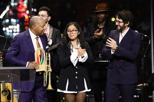 Wynton Marsalis, student, Josh Groban Photo