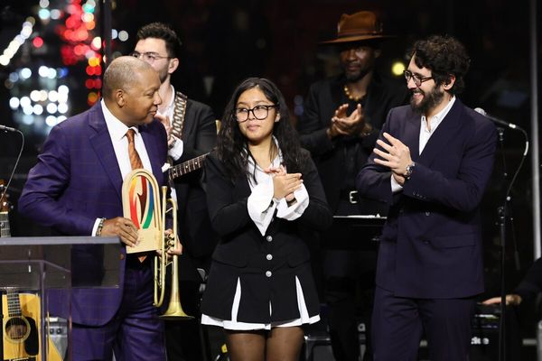 Wynton Marsalis, student, Josh Groban Photo