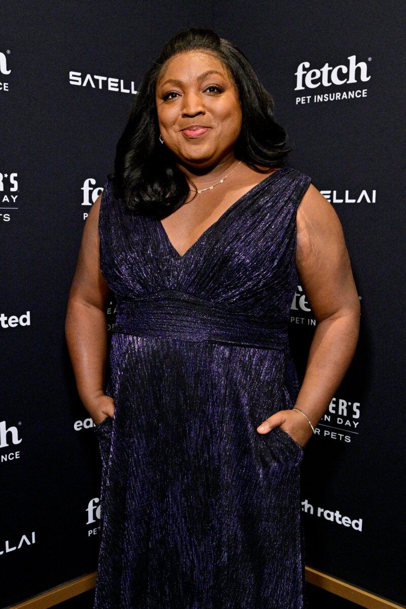 Photos: Cyndi Lauper, Bernadette Peters, Darren Criss, Ariana DeBose and More at 2nd Annual Fetch Pet Gala — photo 12 of 24