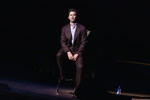 Andrew Rannells @ BroadwayWorld Andrew Rannells Photo