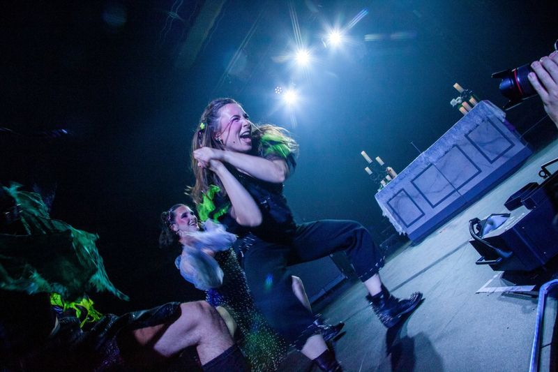 Review: A SANDERSON SISTER ACT at Webster Hall A Luscious, Lascivious Start To Halloween Image