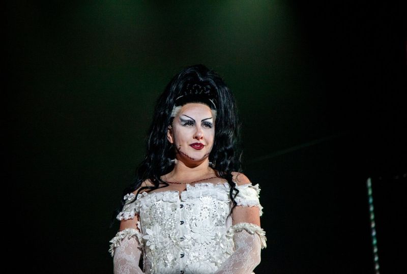 Review: A SANDERSON SISTER ACT at Webster Hall A Luscious, Lascivious Start To Halloween Image
