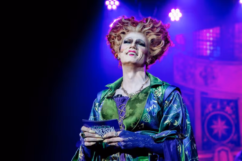 Review: A SANDERSON SISTER ACT at Webster Hall A Luscious, Lascivious Start To Halloween Image