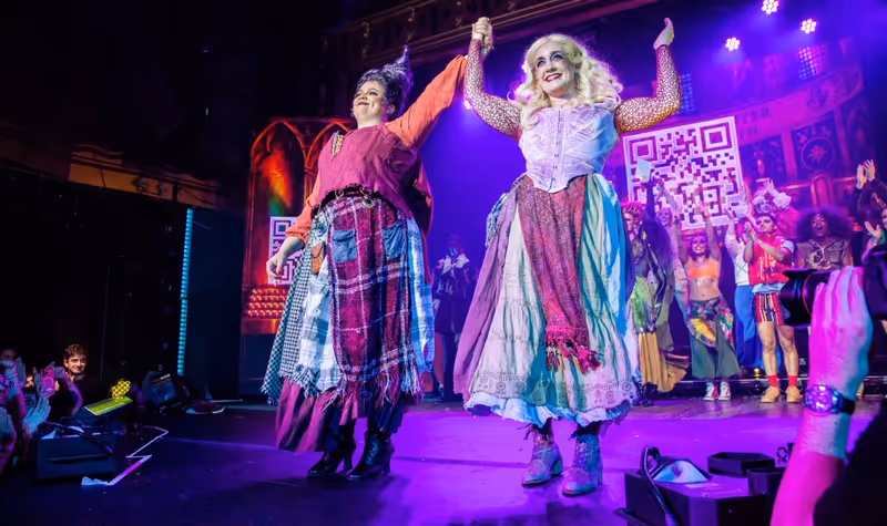 Review: A SANDERSON SISTER ACT at Webster Hall A Luscious, Lascivious Start To Halloween Image