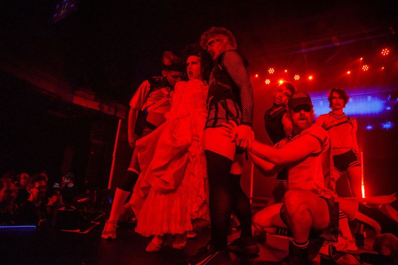 Review: A SANDERSON SISTER ACT at Webster Hall A Luscious, Lascivious Start To Halloween Image