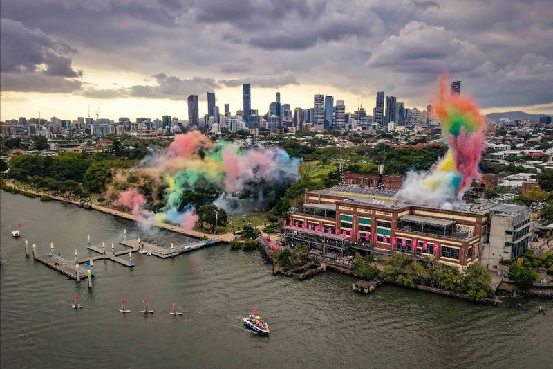 Photos: Giant Pink Rubber Duck to Launch Melt Festival 2026 on Brisbane River — photo 9 of 12