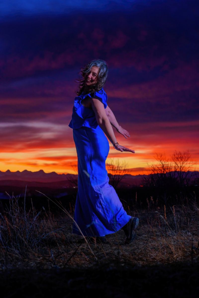 Photos: Cara Luft Returns With First Solo Album in 13 Years, MY HEART WILL ALWAYS BE — photo 4 of 7