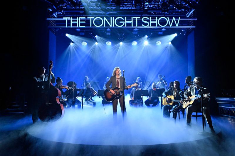 Photos: Sacha Baron Cohen, KJ Apa, and Beck to Appear on THE TONIGHT SHOW — photo 5 of 18