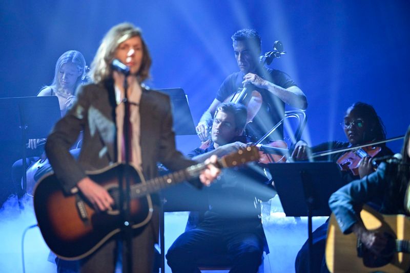 Photos: Sacha Baron Cohen, KJ Apa, and Beck to Appear on THE TONIGHT SHOW — photo 14 of 18