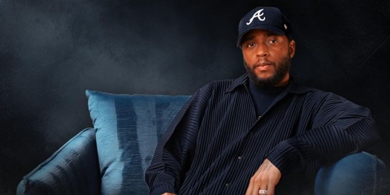 6LACK to Launch '6 FOR 6' Podcast Inspired by 'LOVE IS THE NEW GANGSTA' Image