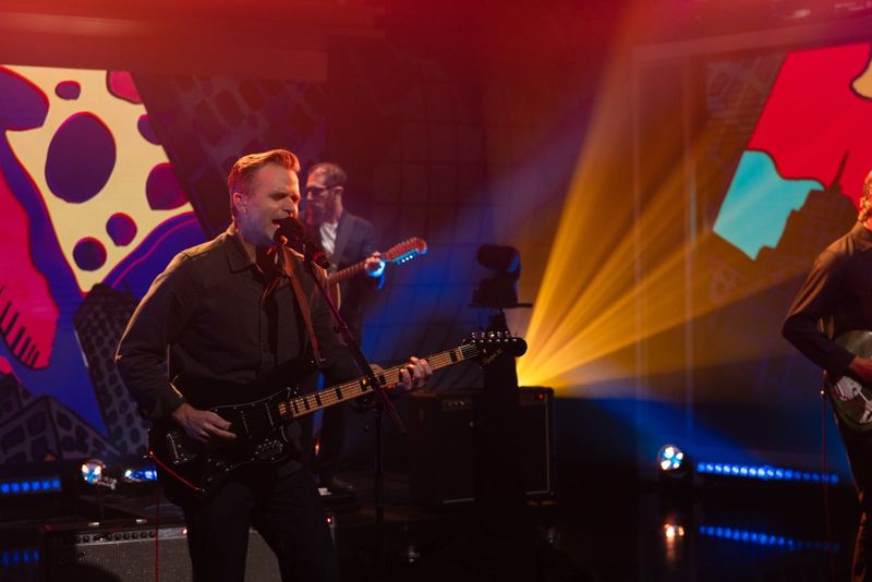 Photos: THE DAILY SHOW to Feature Ben Gibbard and DEATH CAB FOR CUTIE — photo 1 of 10