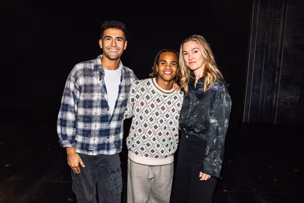 Ezra Sosa, Brandon Lee Harris, Julia Stiles Photo