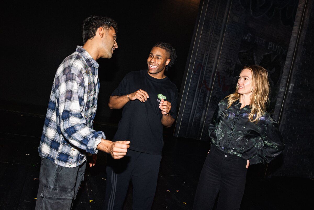 Photos: DWTS Partners Julia Stiles and Ezra Sosa Visit MJ on Broadway — photo 6 of 7