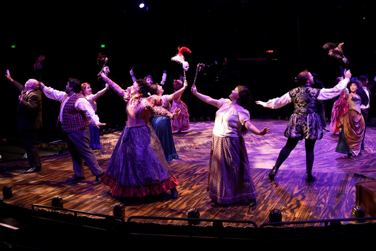 Photos: PHANTOM At North Shore Music Theatre — photo 12 of 15