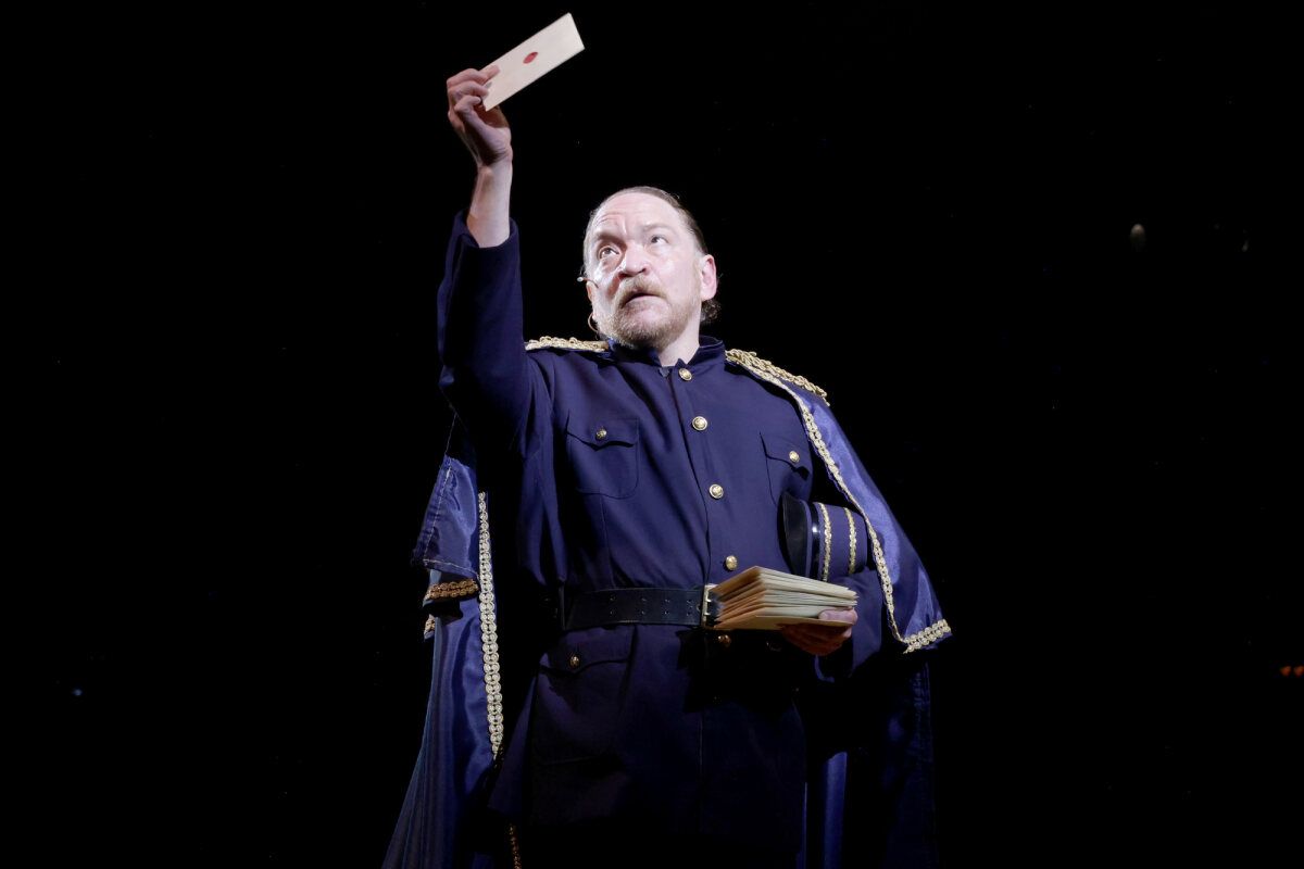 Photos: PHANTOM At North Shore Music Theatre — photo 15 of 15