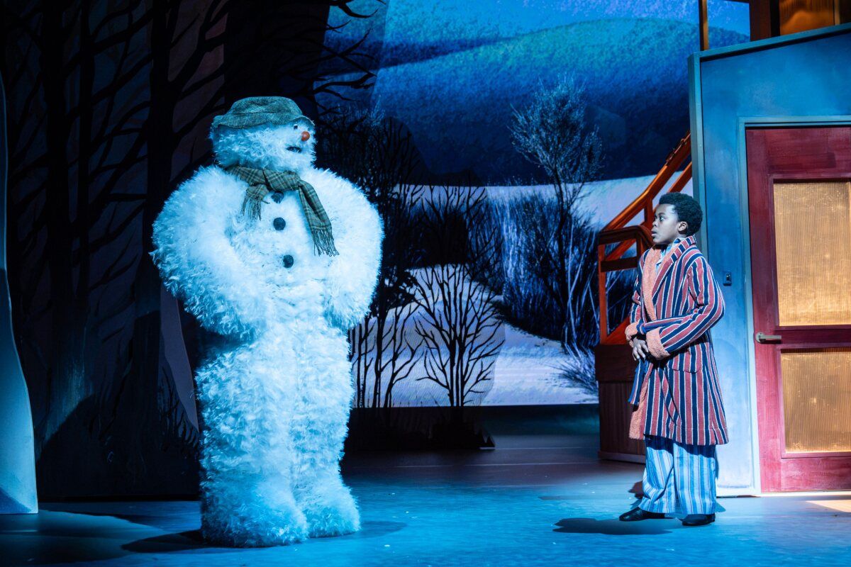 Photos: THE SNOWMAN is Now Playing at Birmingham Rep — photo 7 of 8