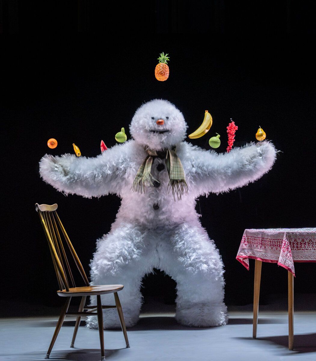 Photos: THE SNOWMAN is Now Playing at Birmingham Rep — photo 4 of 8