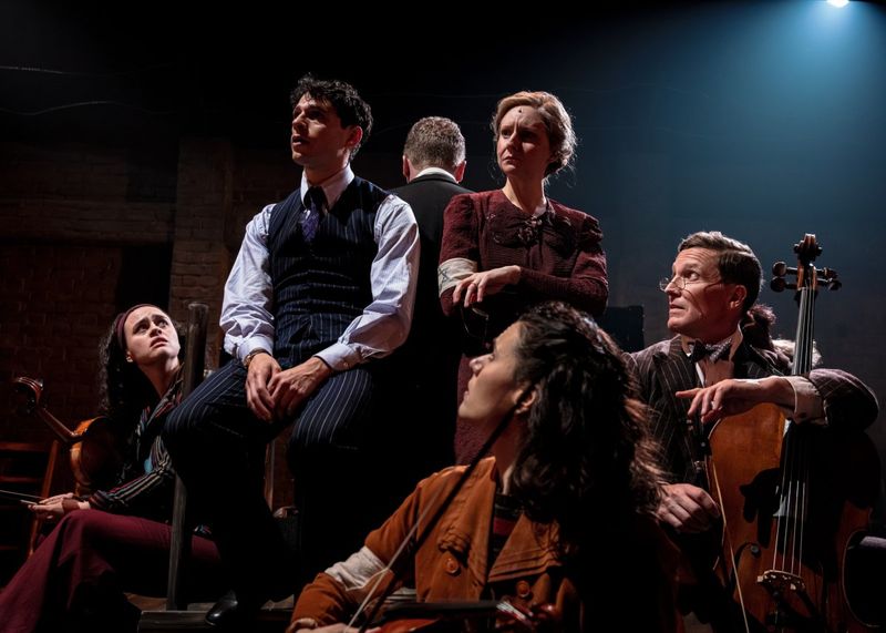 Review: THE PIANIST, Park Theatre Image