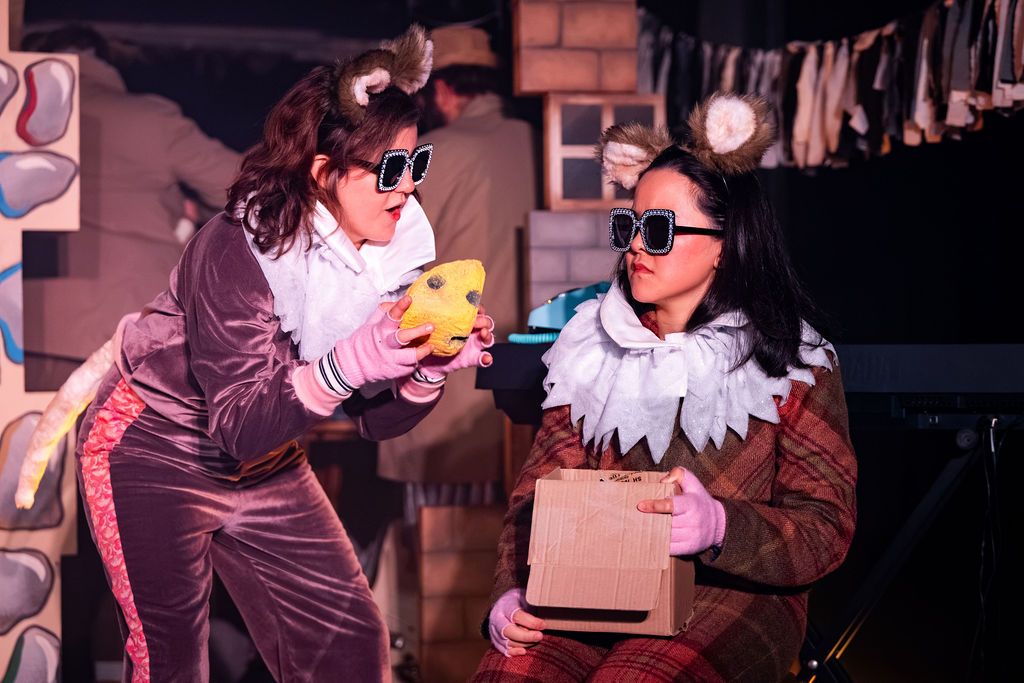 Photos: THE TAILOR OF GLOUCESTER Musical Opens at Farnham Maltings — photo 12 of 12