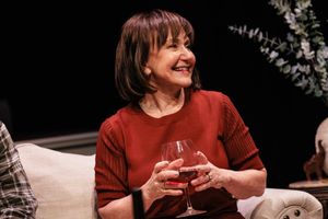 Jill Stern @ BroadwayWorld Jill Stern Photo