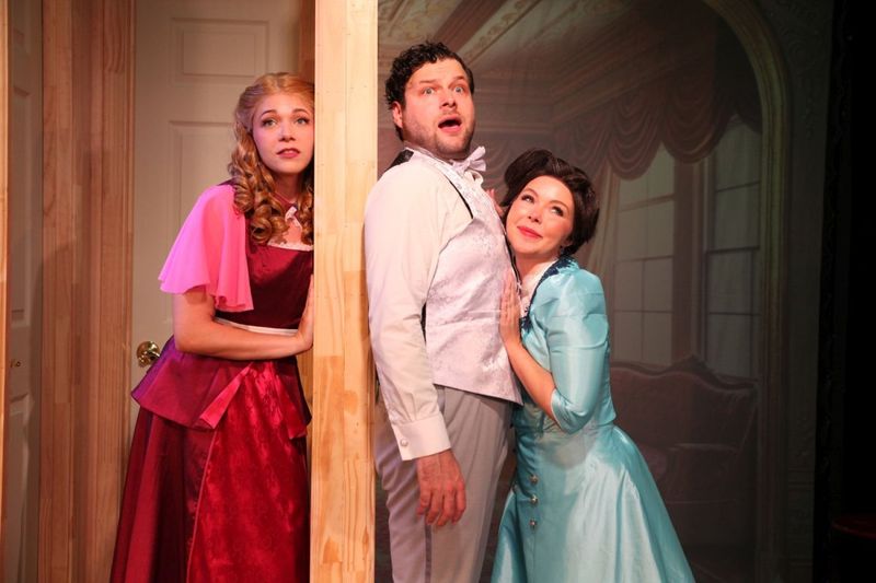 Review: A GENTLEMAN'S GUIDE TO LOVE AND MURDER at Murry's Dinner Playhouse in Little Rock Image