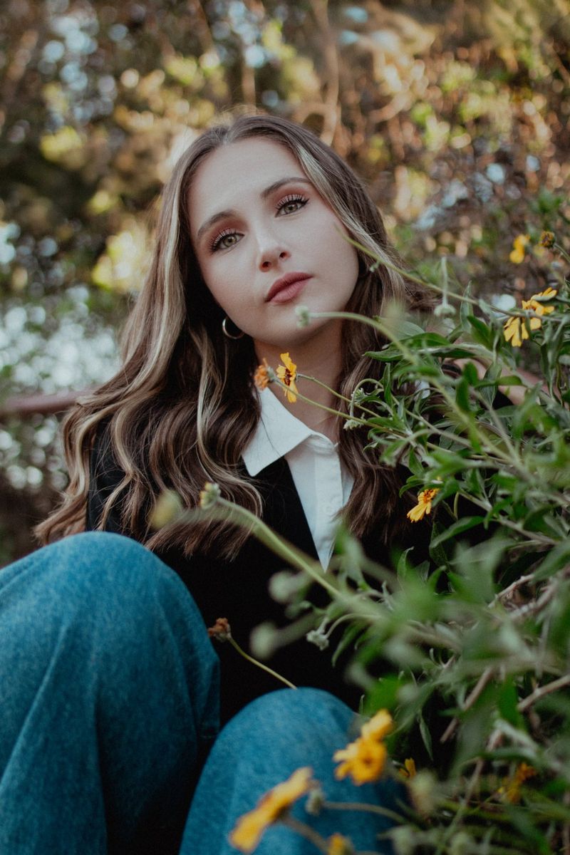 Photos: Julia Gartha Releases New EP CALIFORNIA'S KILLING ME — photo 5 of 8
