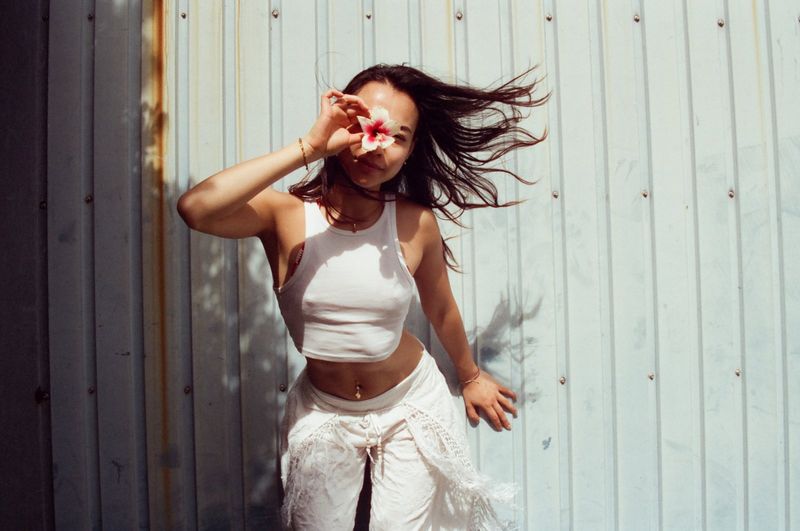 Photos: Saïna Releases New EP HOTEL 555 — photo 5 of 5