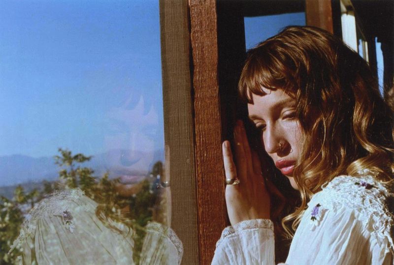 Lennon Stella Releases Second Album SLEEPING LION Image