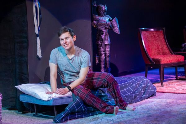 Photos: First look at Evolution Theatre Company’s THE VULTURES — photo 20 of 27
