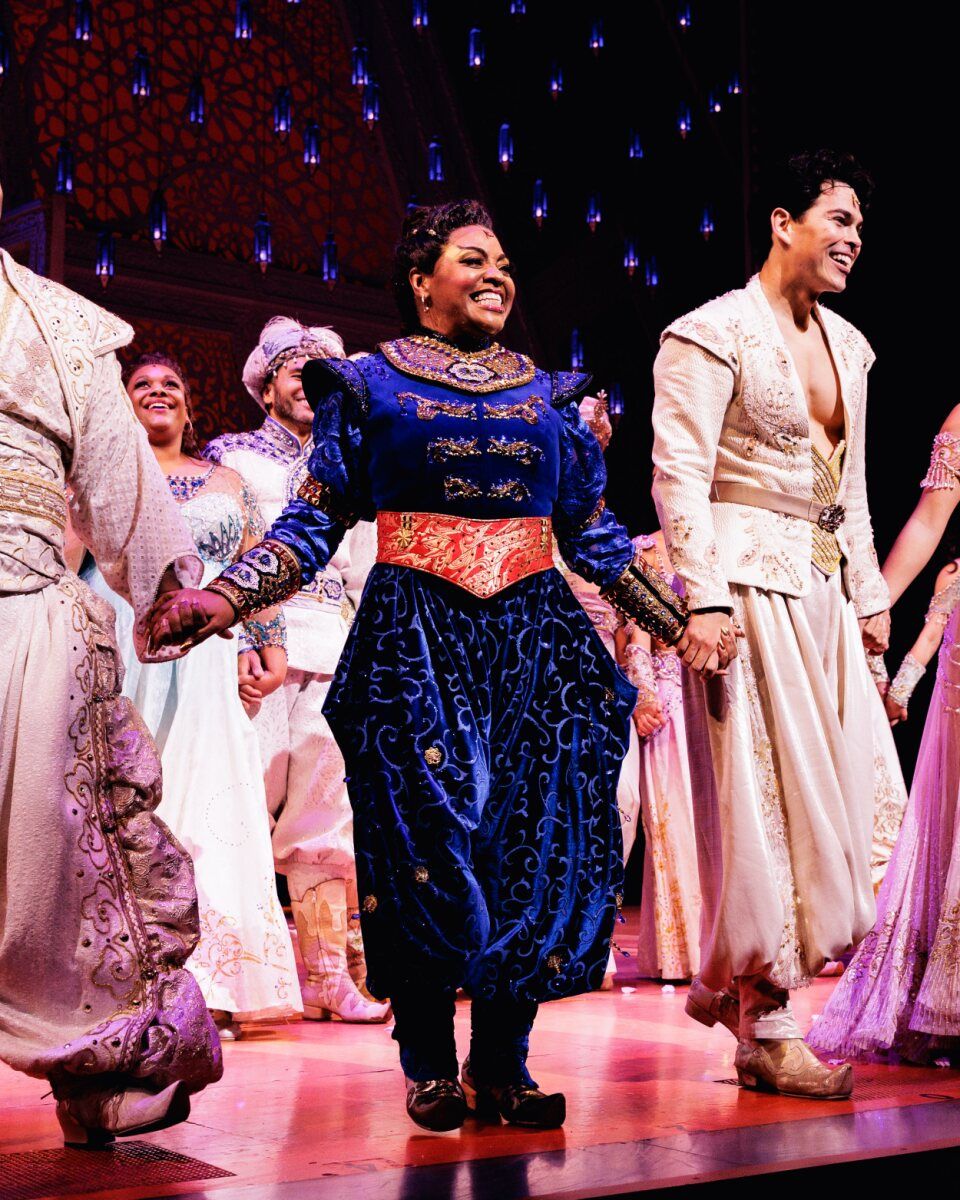 Photos: Robin Roberts, Gayle King & More Celebrate Sherri Shepherd's ALADDIN Broadway Debut — photo 11 of 21