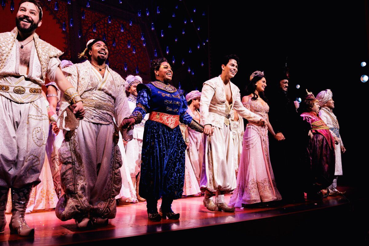 Photos: Robin Roberts, Gayle King & More Celebrate Sherri Shepherd's ALADDIN Broadway Debut — photo 10 of 21