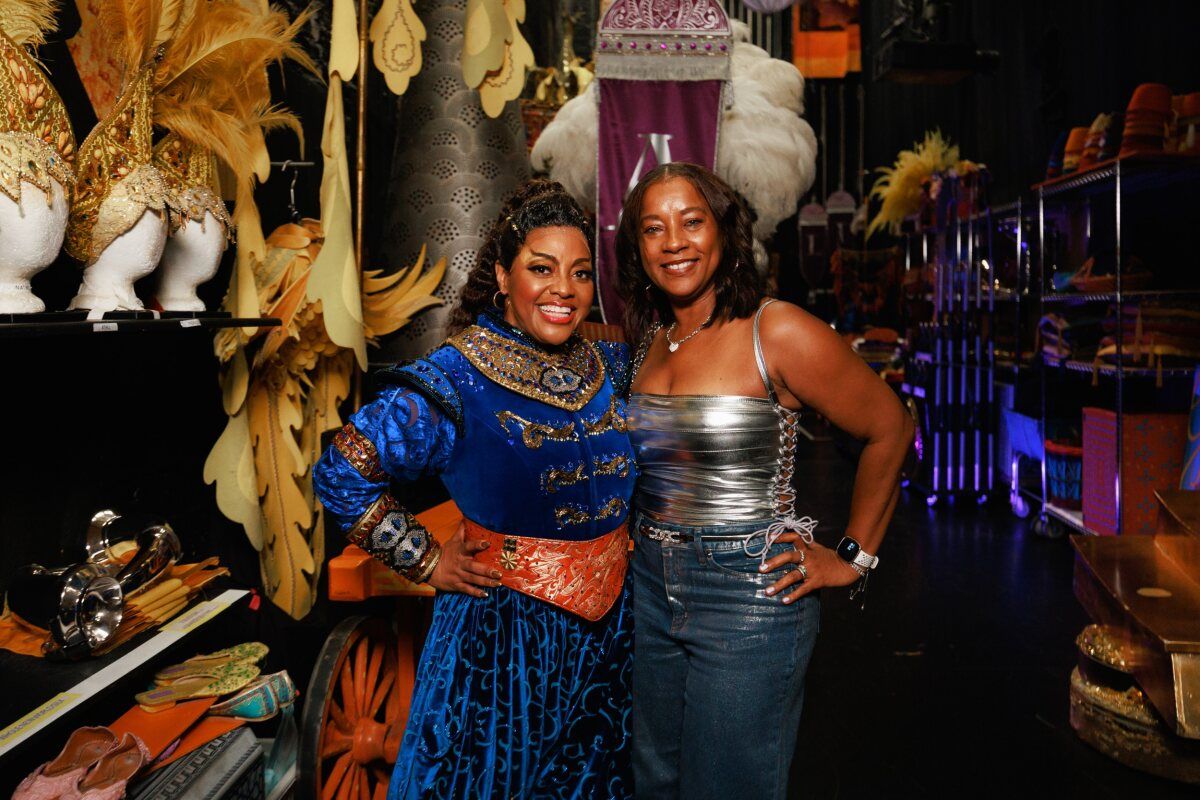 Photos: Robin Roberts, Gayle King & More Celebrate Sherri Shepherd's ALADDIN Broadway Debut — photo 6 of 21