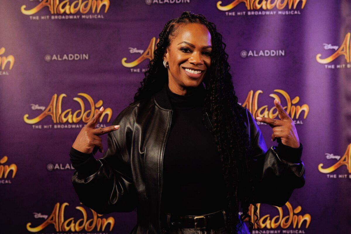 Photos: Robin Roberts, Gayle King & More Celebrate Sherri Shepherd's ALADDIN Broadway Debut — photo 19 of 21